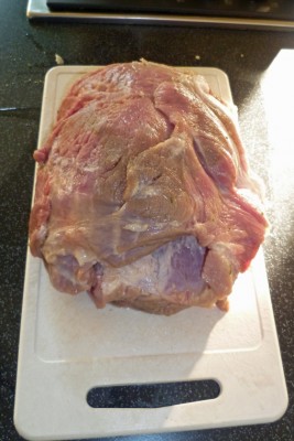 P1010108.jpg (192.15 KiB) Viewed 4087 times 2Kg Pork shoulder after 24hrs in apple juice